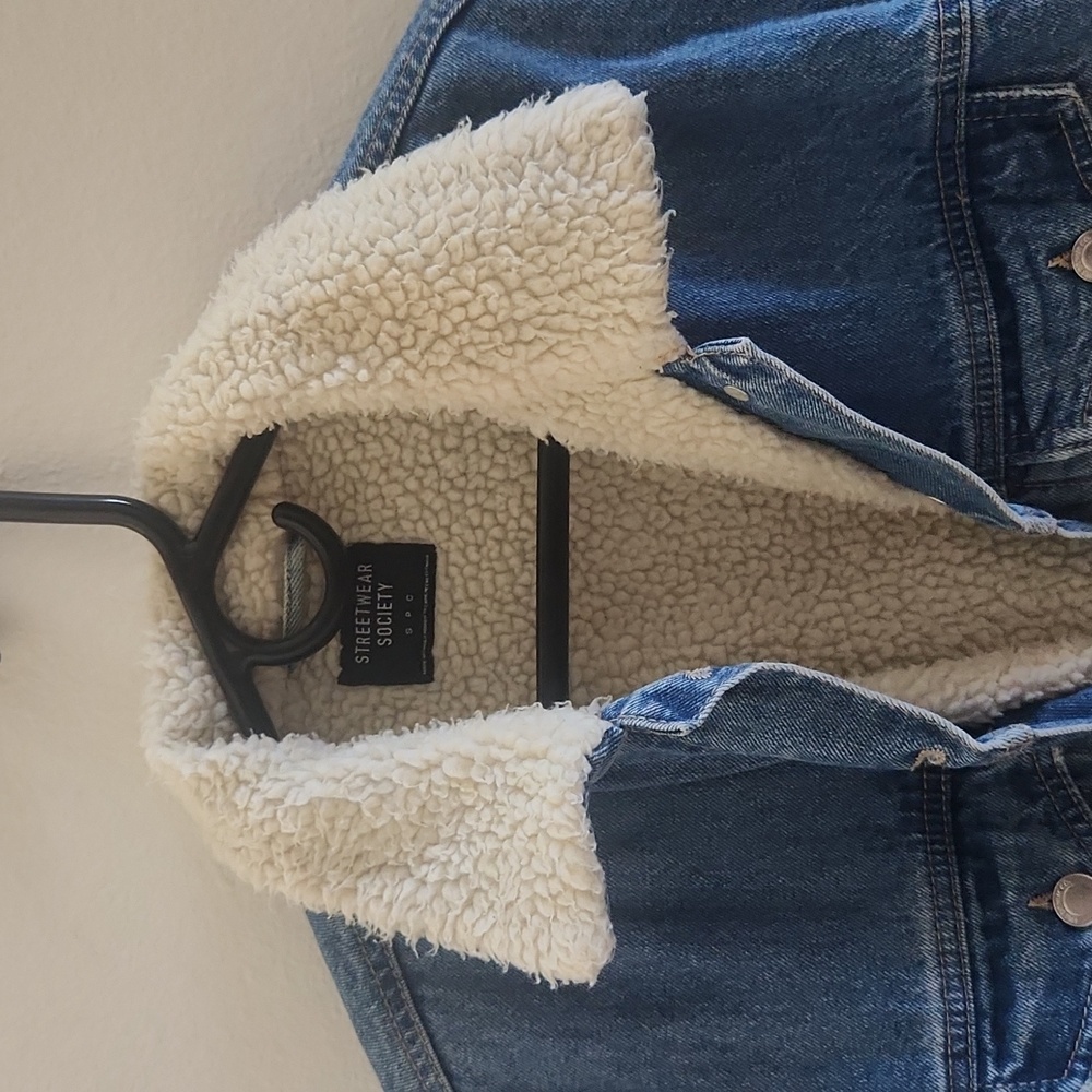 Streetwear Society Denim Jacket with Sherpa Lining - Picture 3 of 6